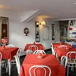 Konukevi Marina Varazze